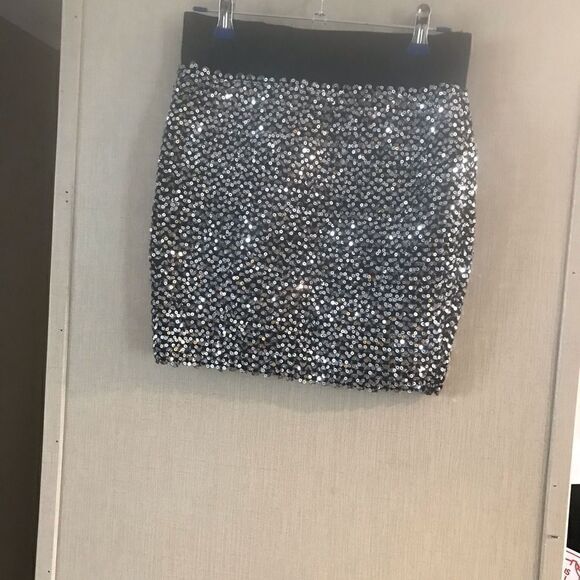 Forever 21 Sequin Skirt Small Black Waistband - Picture 10 of 10